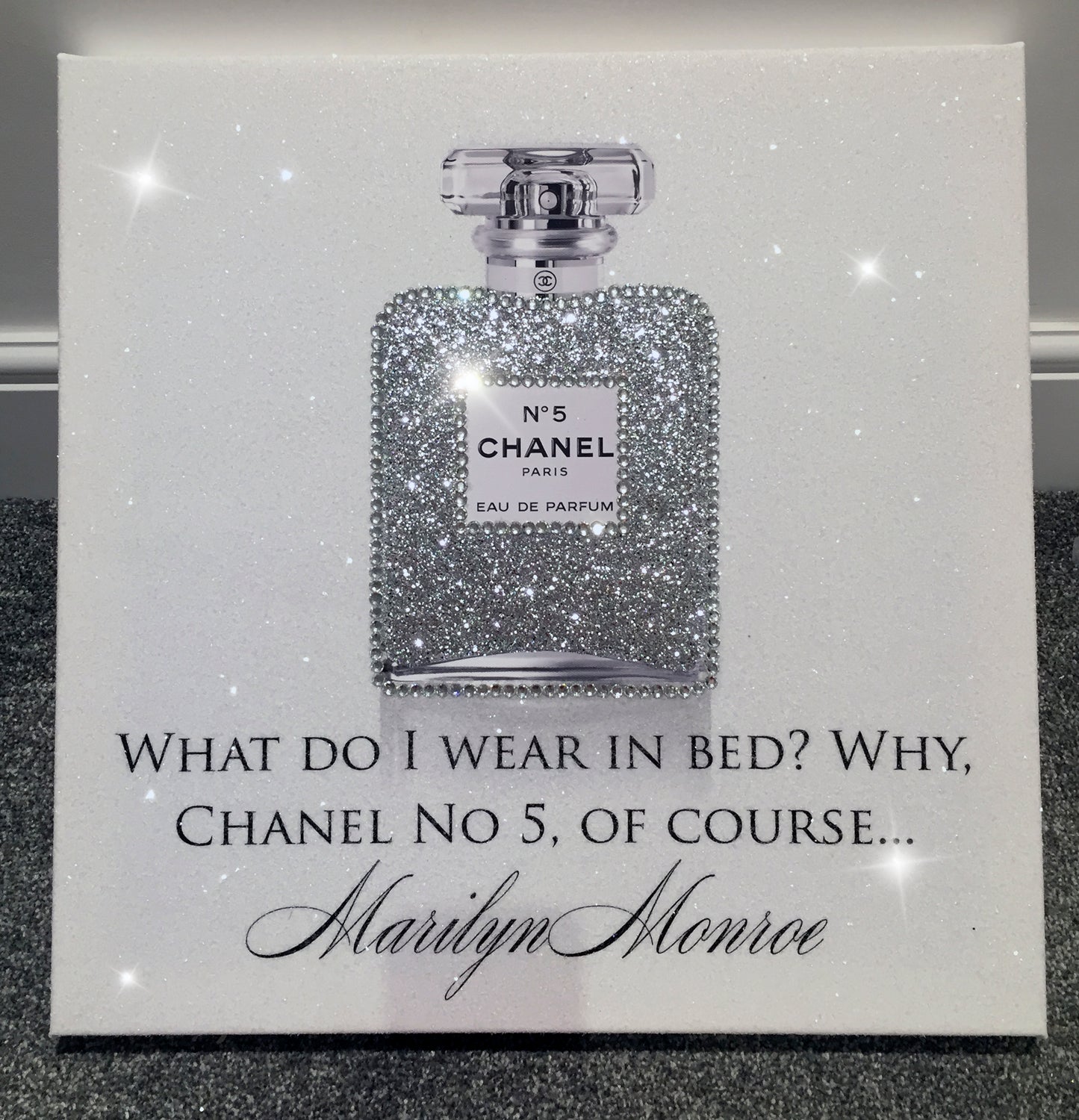 Chanel No. 5 Glitter Perfume Bottle - Iconic Marilyn Monroe Quote Décor Canvas Wall Art